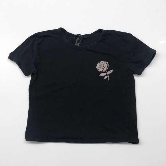 Forever 21 rose graphic crop top - Picture 1 of 5